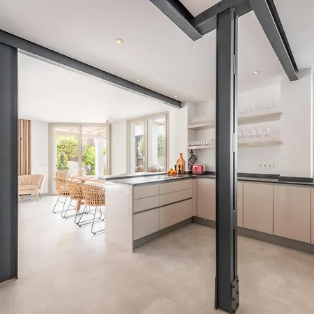 בית נופש Casa Belle Luxury Side *