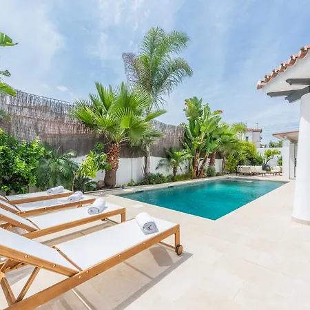 Casa Belle Luxury Side *